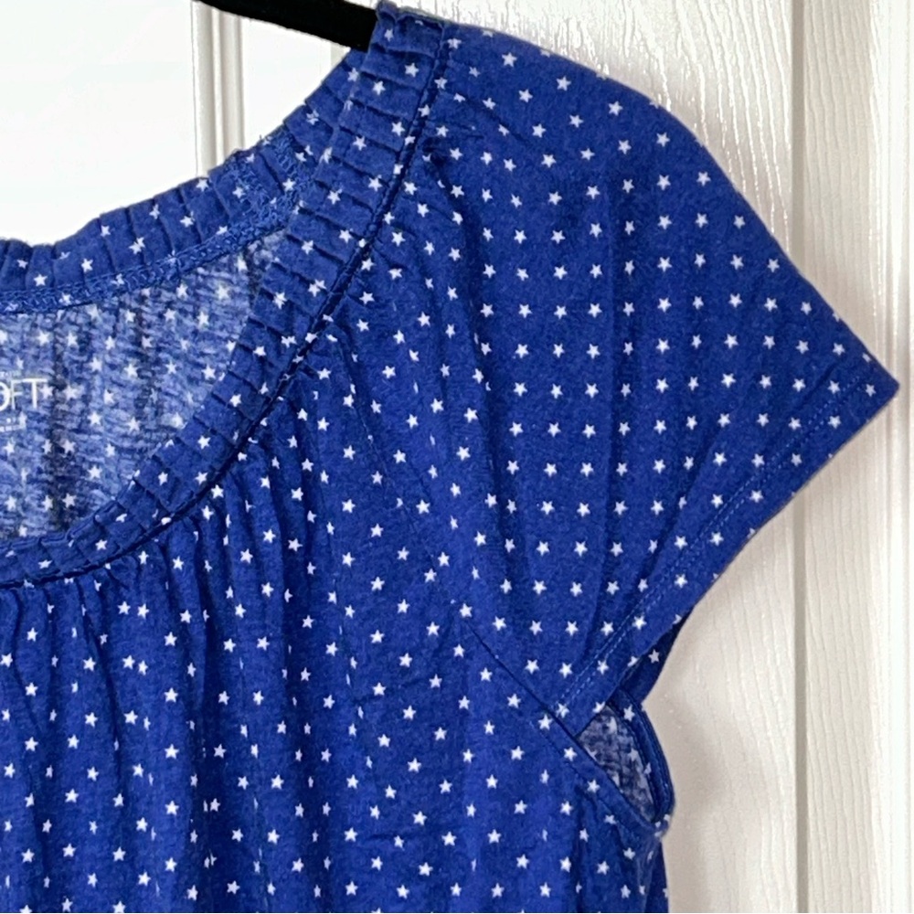 LOFT Blue Stars Top  ⭐️ - Picture 2 of 8